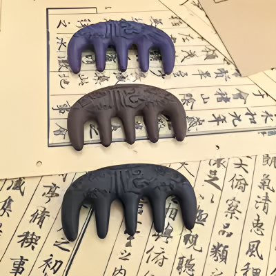 Chinese Herbal Comb